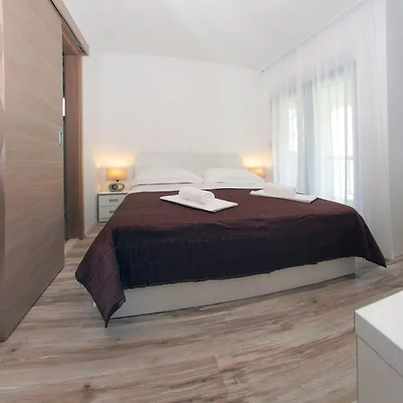 Apartment And Simic Makarska