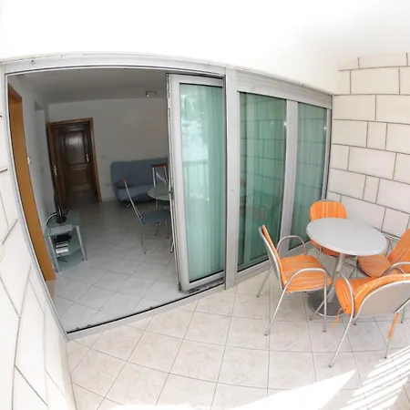 Apartment And Simic Makarska