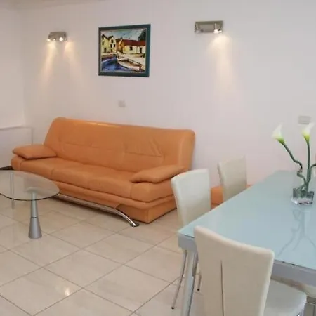 Apartment And Simic Makarska